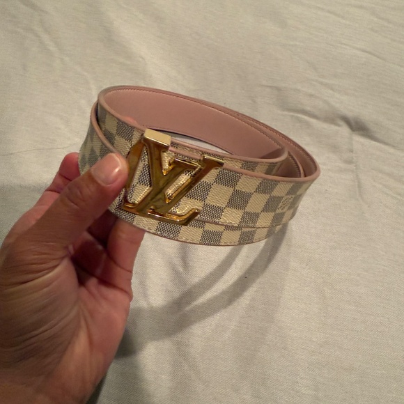 Reversible LV belt. - Picture 3 of 4